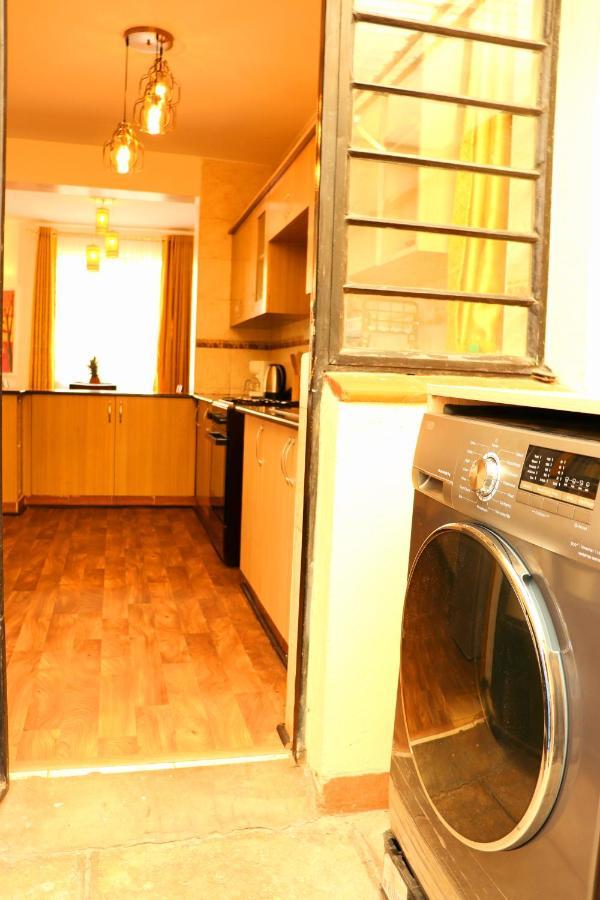 Little Green Room Homestay Near Jkia Airport & Sgr Railway Station Nairobi Exteriör bild