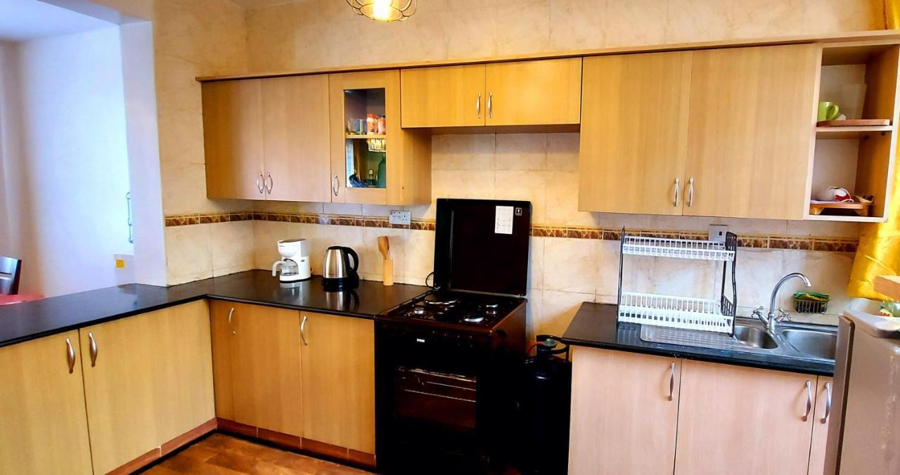 Little Green Room Homestay Near Jkia Airport & Sgr Railway Station Nairobi Exteriör bild